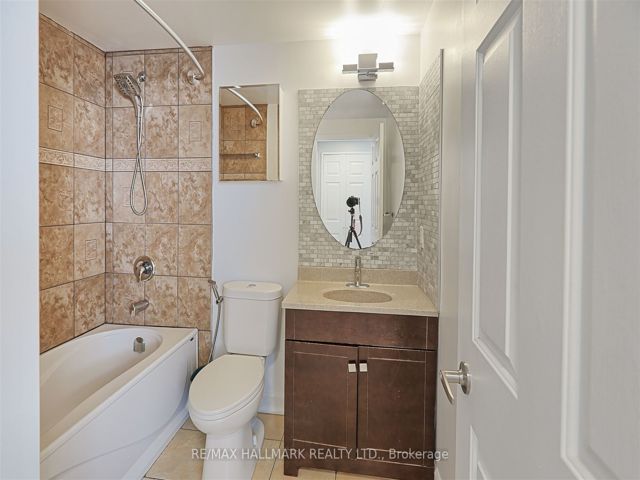 516 - 5800 Sheppard Ave E