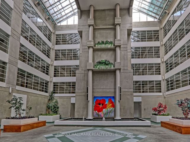 516 - 5800 Sheppard Ave E
