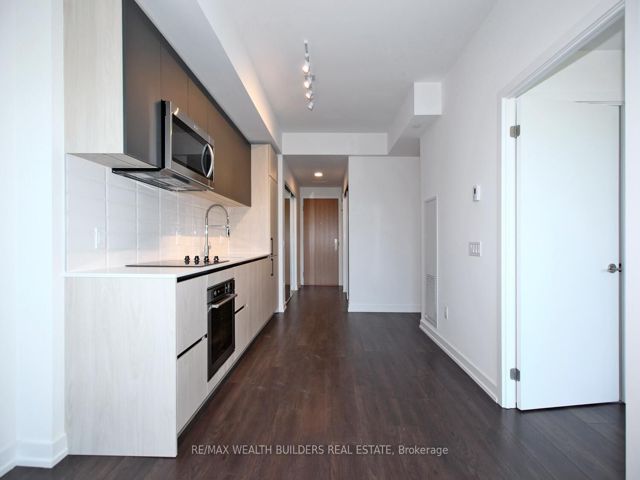 441 - 150 Logan Ave