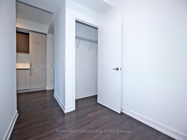 441 - 150 Logan Ave