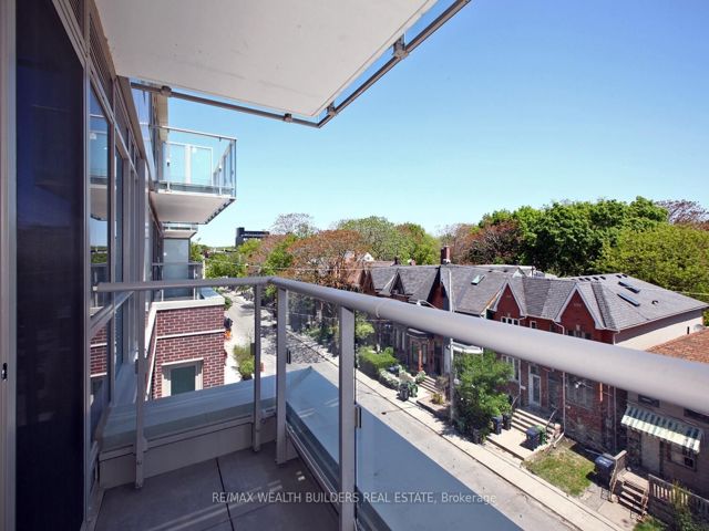 441 - 150 Logan Ave