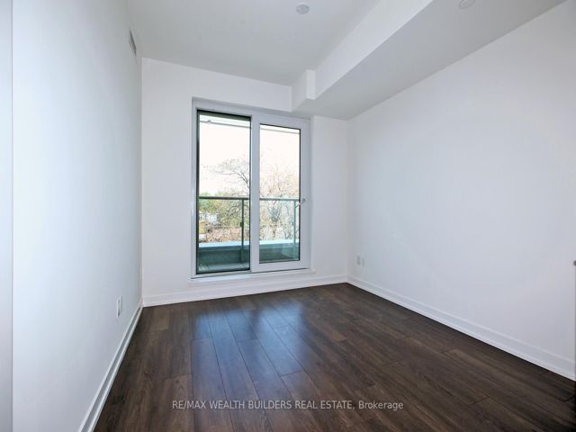 441 - 150 Logan Ave