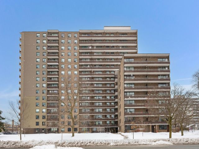 915 - 180 Markham Rd