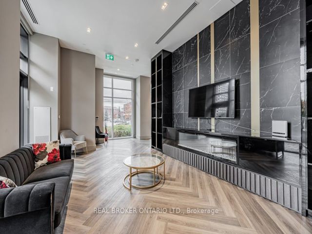 1206 - 3220 Sheppard Ave E