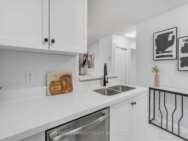 310 - 5225 Finch Ave E