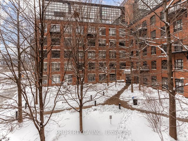 225 - 68 Broadview Ave