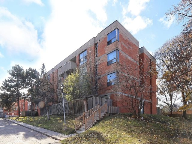 411 - 1705 Mccowan Rd