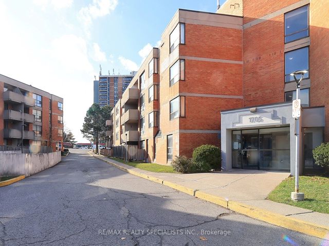 411 - 1705 Mccowan Rd