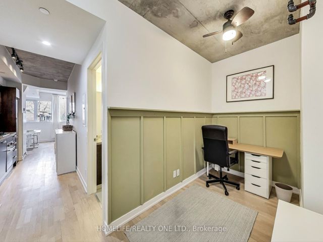 204 - 60 Haslett Ave