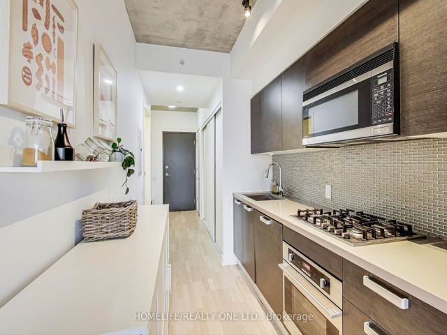 204 - 60 Haslett Ave