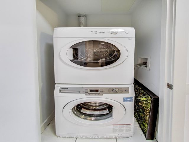204 - 60 Haslett Ave
