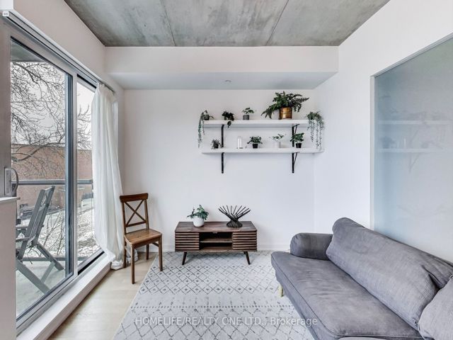 204 - 60 Haslett Ave
