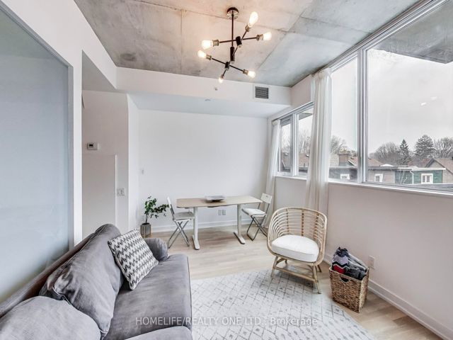 204 - 60 Haslett Ave