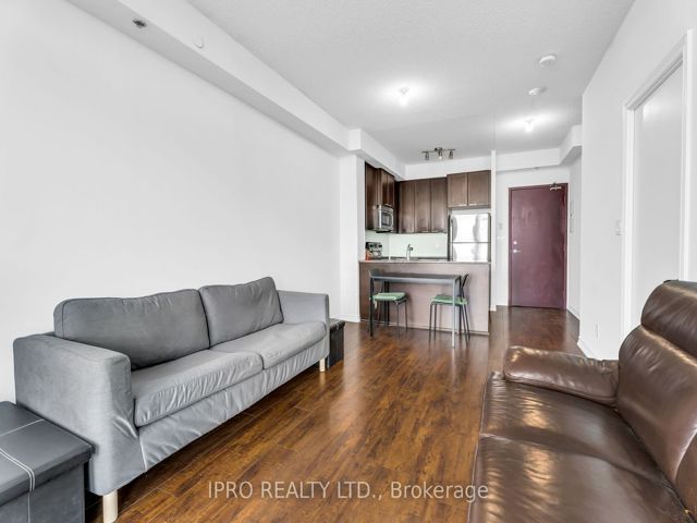 308 - 1328 Birchmount Rd