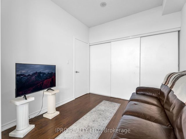 308 - 1328 Birchmount Rd