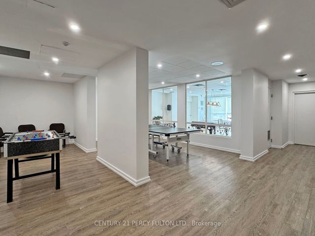 701 - 3233 Eglinton Ave E