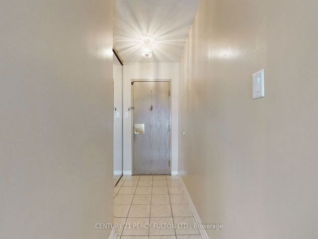 701 - 3233 Eglinton Ave E