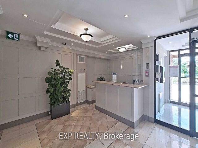 1213 - 330 Mccowan Rd