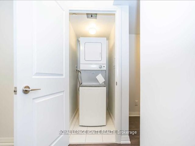 #1408 - 30 Meadowglen Pl