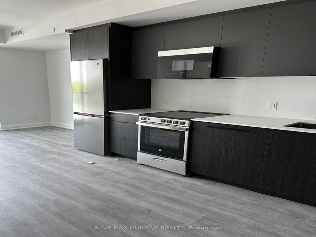 616 - 2369 Danforth Ave