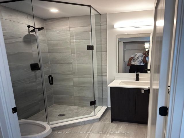 616 - 2369 Danforth Ave