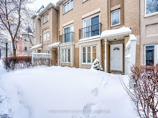 903 - 19 Rosebank Dr