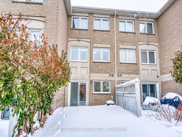 903 - 19 Rosebank Dr