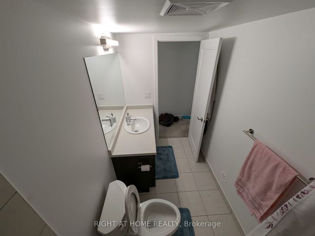 112 - 3686 St Clair Ave E