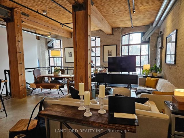 123 - 68 Broadview Ave