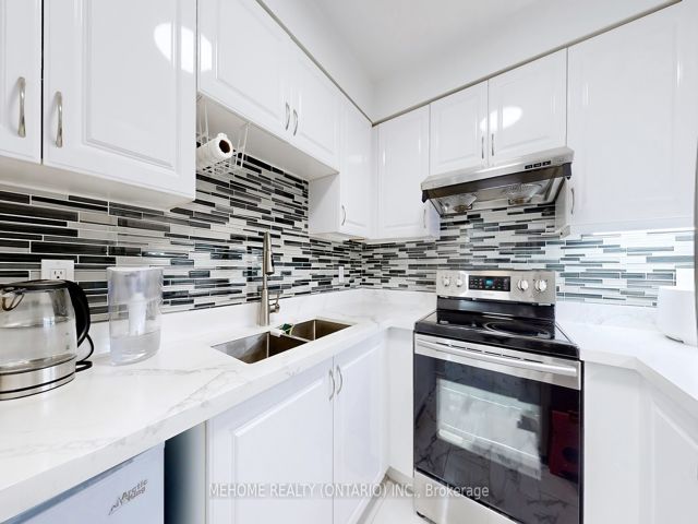 1601 - 2627 Mccowan Rd