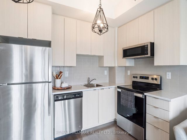 305 - 5155 Sheppard Ave E
