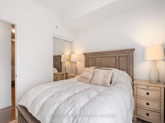 305 - 5155 Sheppard Ave E