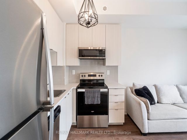 305 - 5155 Sheppard Ave E