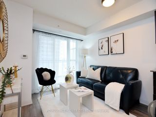 1003 - 30 Meadowglen Pl