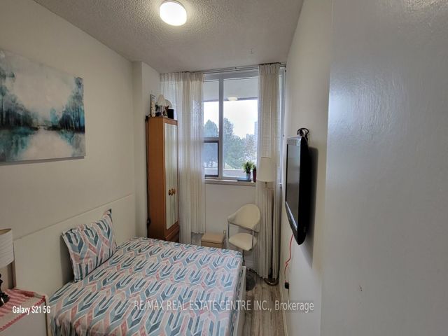 308 - 45 Silver Springs Blvd