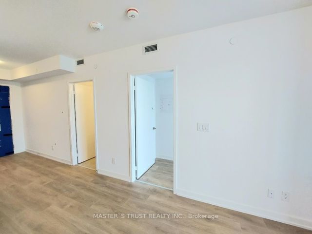 1119 - 2031 Kennedy Rd