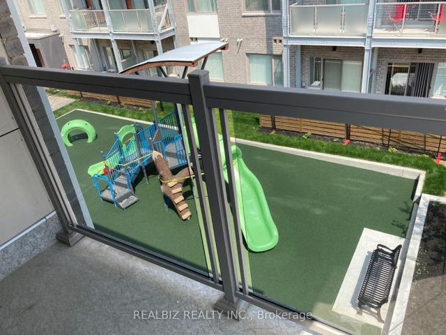 15 - 50 Orchid Place Dr