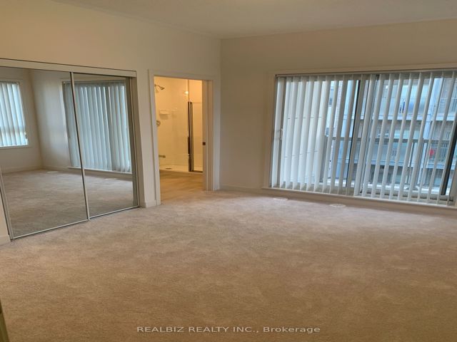 15 - 50 Orchid Place Dr