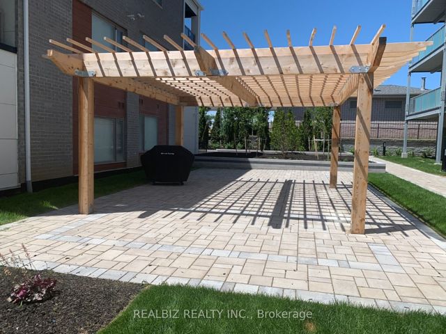 15 - 50 Orchid Place Dr