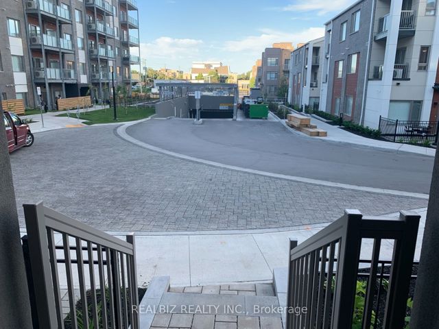 15 - 50 Orchid Place Dr