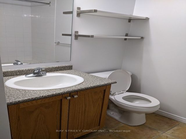 429 - 684 Warden Ave