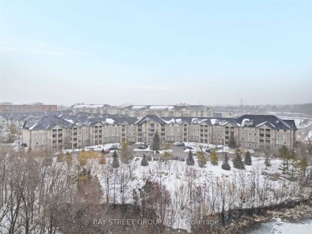 429 - 684 Warden Ave