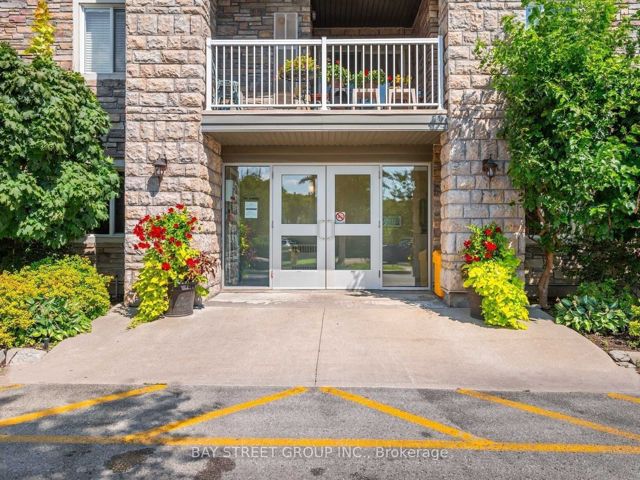 429 - 684 Warden Ave