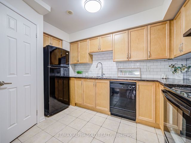 15 - 30 Mendelssohn St