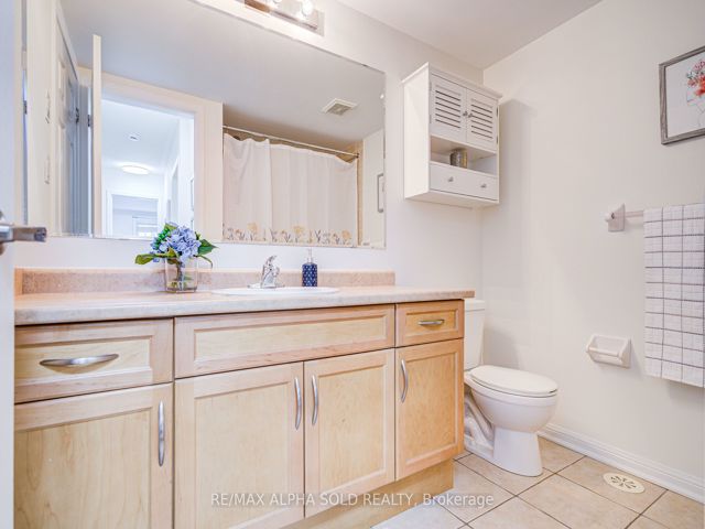 15 - 30 Mendelssohn St