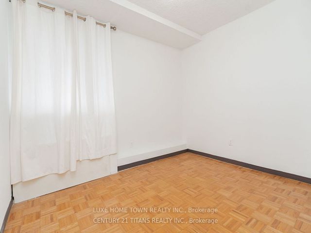 328 - 665 Kennedy Rd