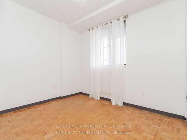 328 - 665 Kennedy Rd