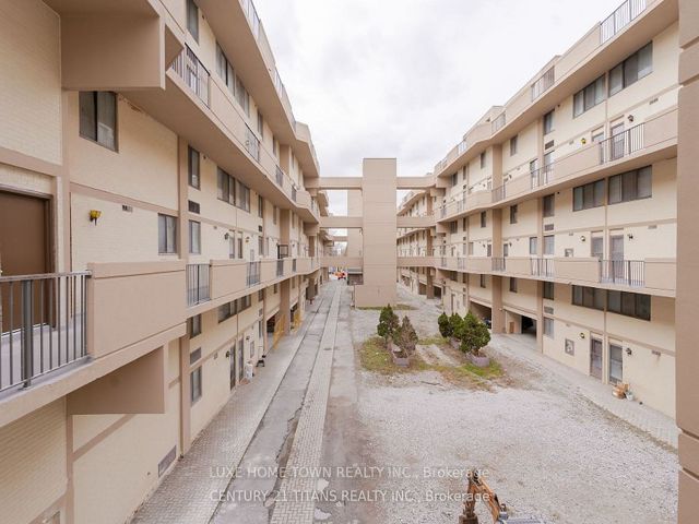 328 - 665 Kennedy Rd