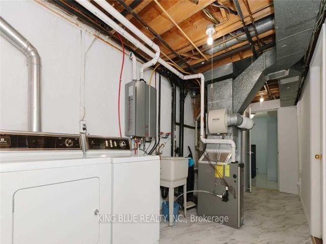 18Lower - 270 Timberbank Blvd