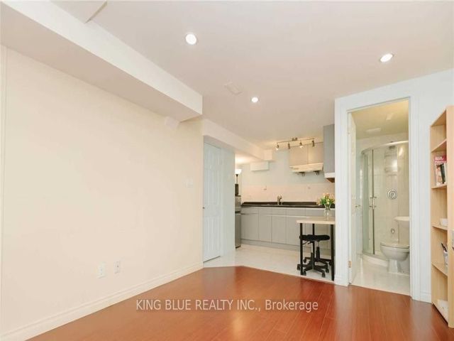 18Lower - 270 Timberbank Blvd